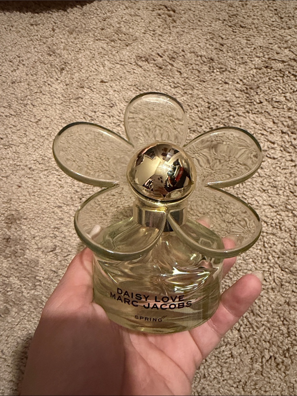 Marc Jacobs Daisy Love Spring Bottle - Clear with Gold Accent